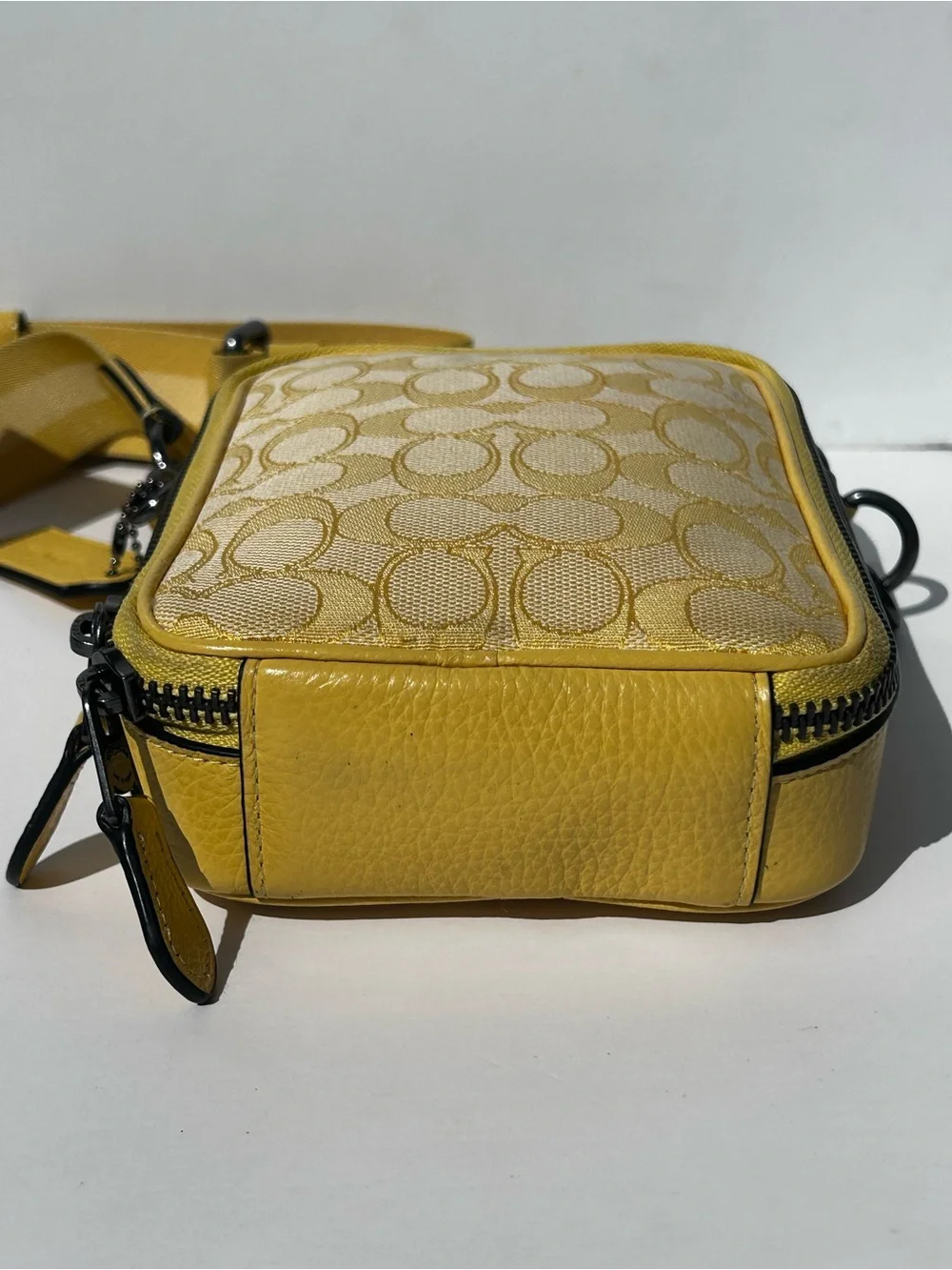 Coach Stanton Crossbody Bag Signature Jacquard Retro Yellow C8237 Travel Unisex